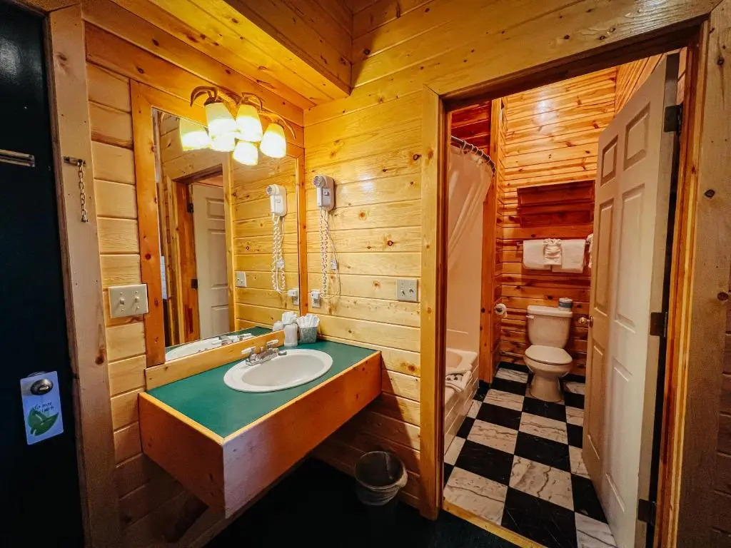 Anglers Lodge