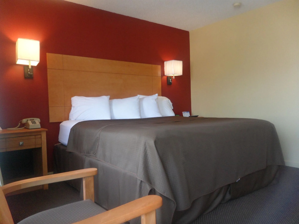 Oceanview Inn - Emerald Isle