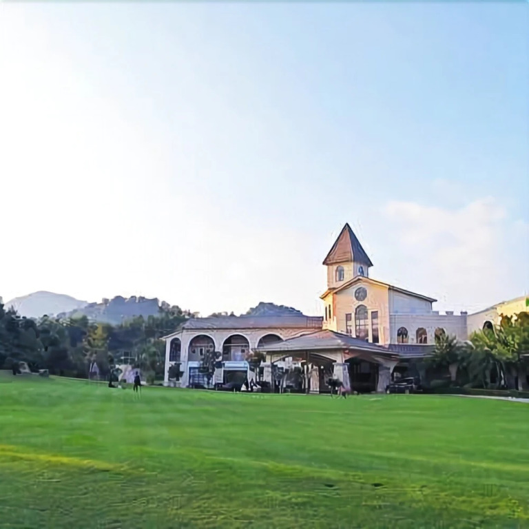Kangquan Yunhai Hot Spring Hotel