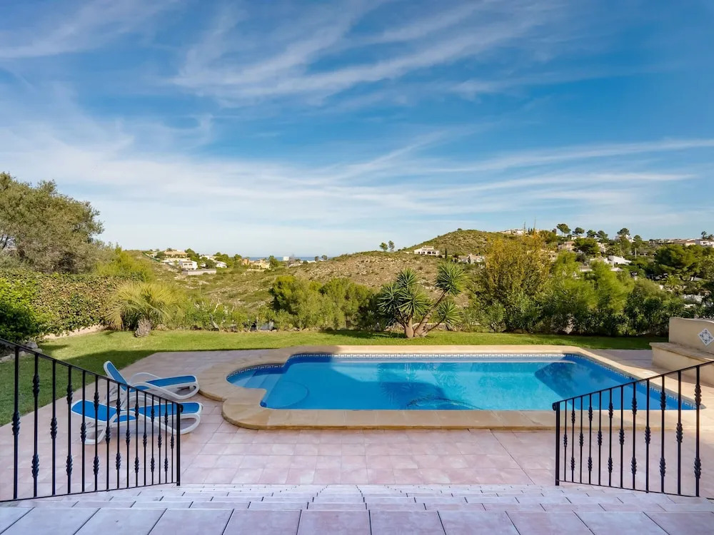 Lavish Villa 8pp in Javea With Private Swimming Pool