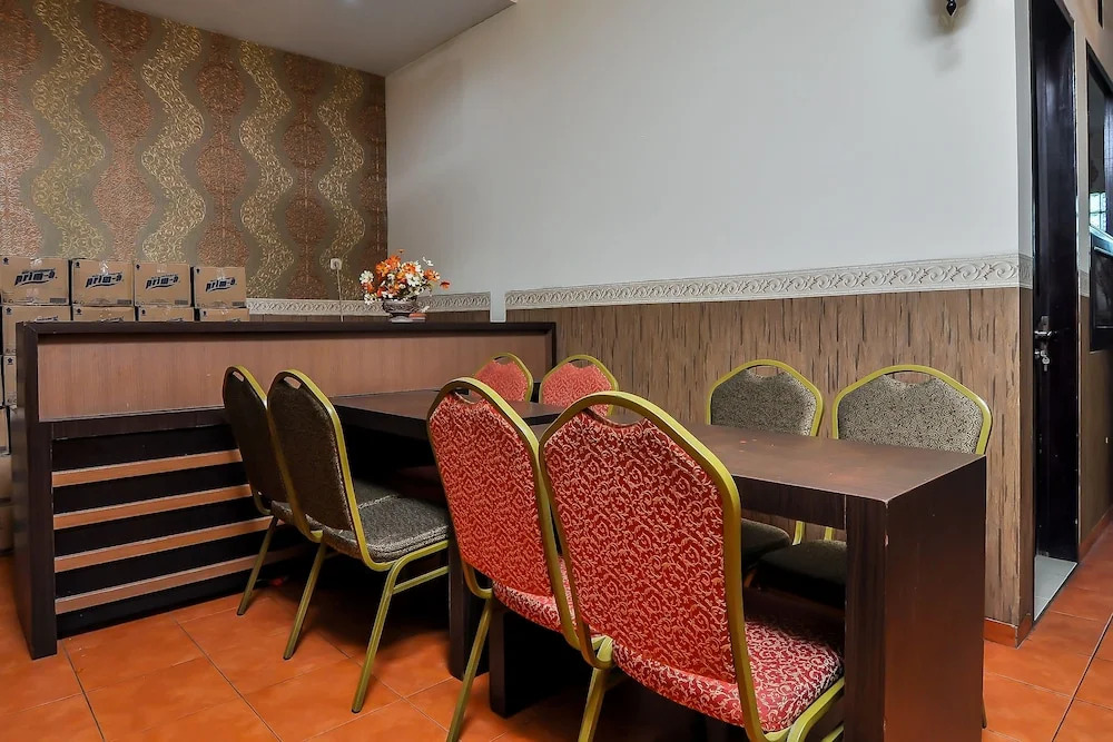 Hotel O Padang City Center Near Pantai Padang Formerly DDhave Hotel