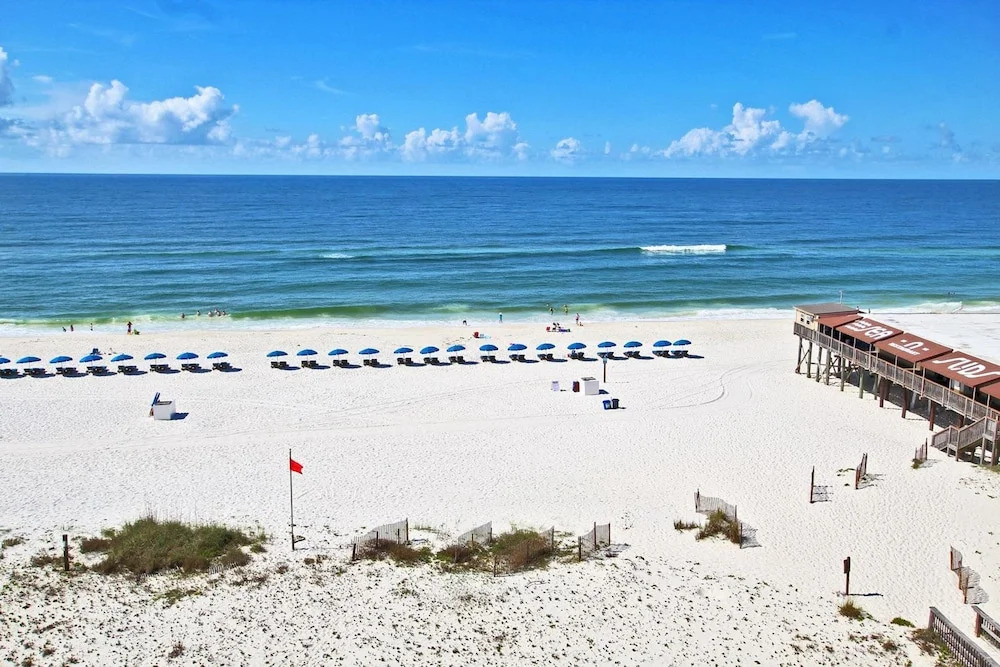 Boardwalk 681 by Youngs Suncoast