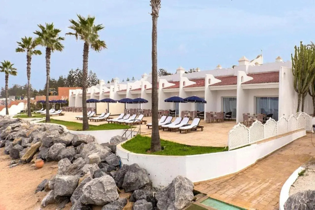 L Amphitrite Palace Beach Resort & Spa