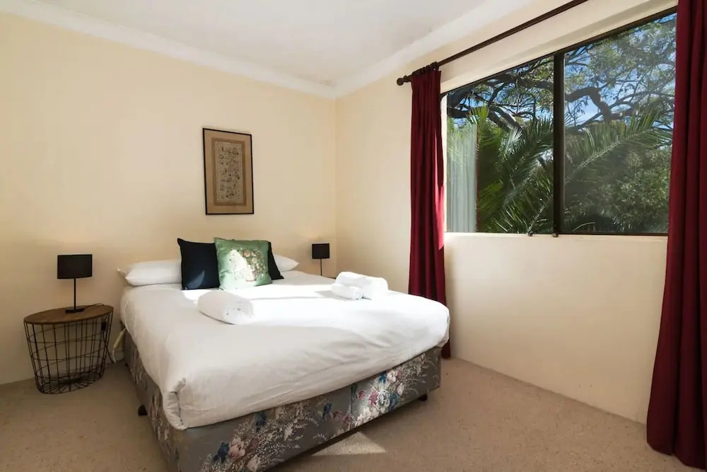 Bright 3 Bedroom Apartment in Leafy Artarmon