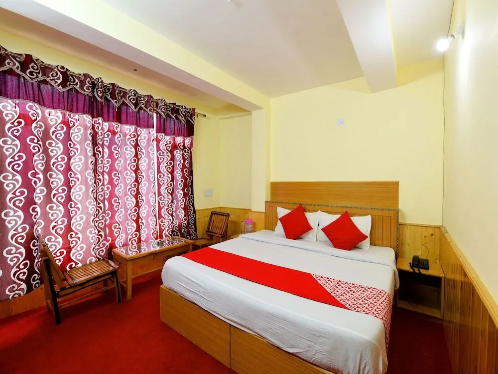 OYO 15028 Kalpana Homestay