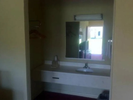Deluxe Inn Hardeeville