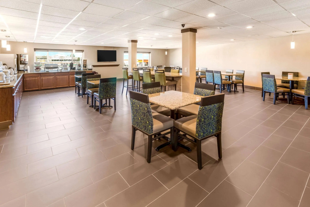 Comfort Inn Waukesha - Milwaukee West