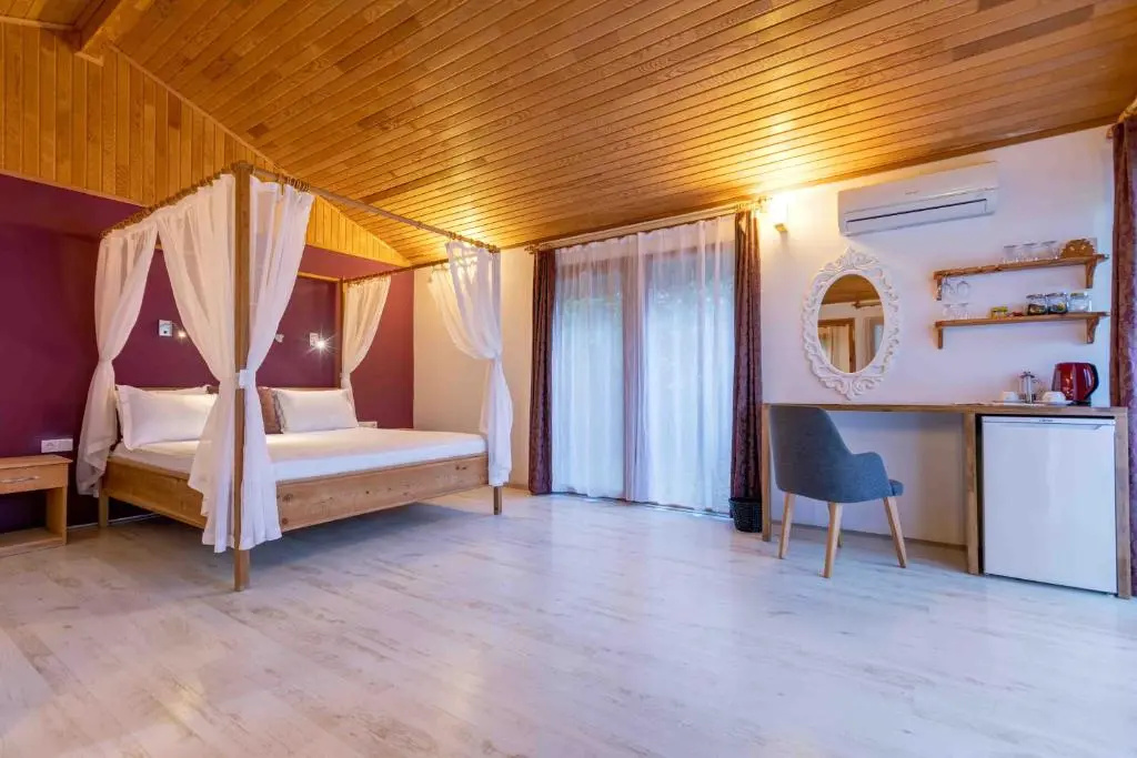 Бунгало Etenna Beach Bungalows
