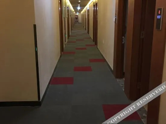 Thank U Hotel (Danyang railway station store)