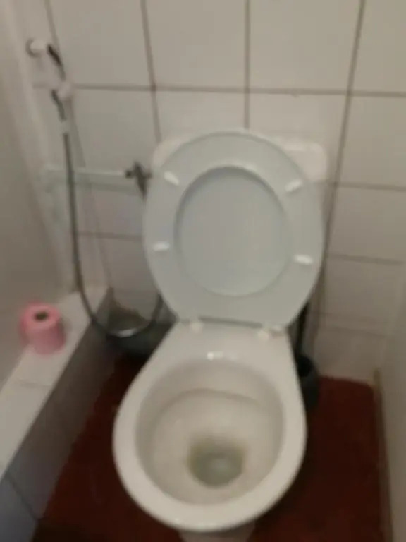 LOUE STUDIO PROPRE !, Endroit très calme, à 5 minutes gare mantes la jolie