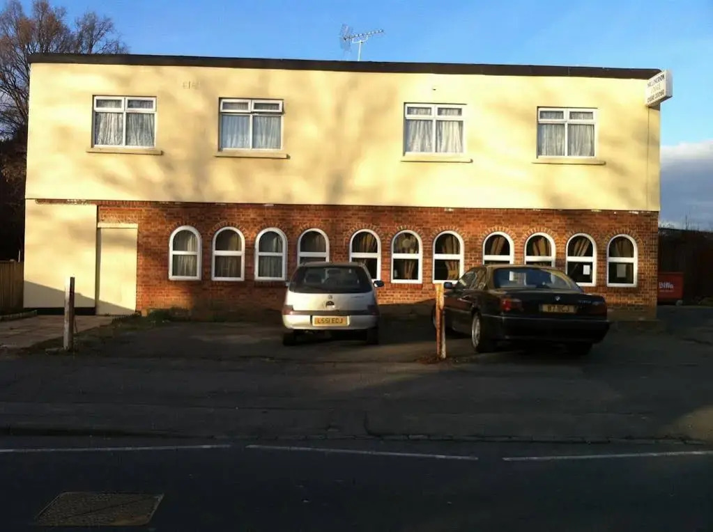 Hillingdon Lodge