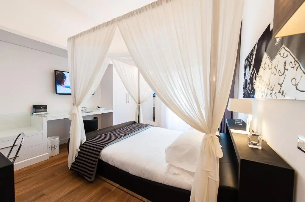 LHP Suite Santa Margherita