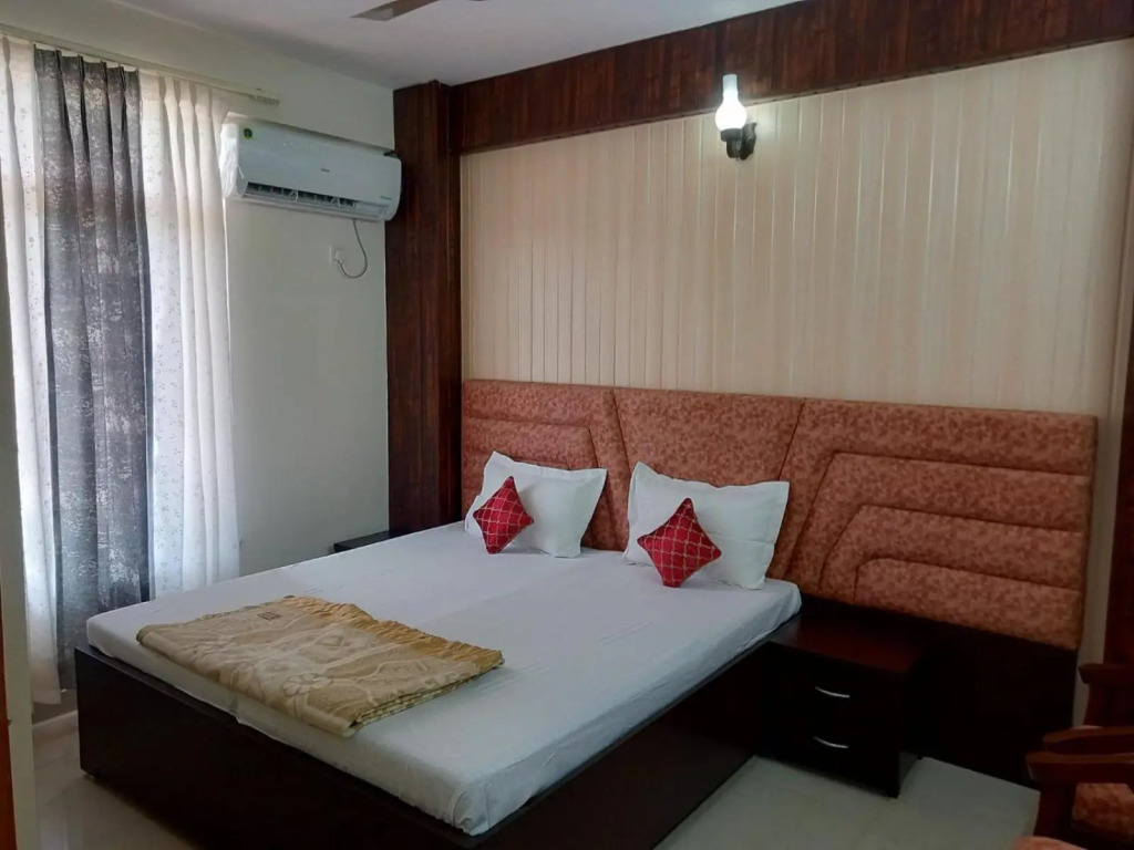 Home stay 19