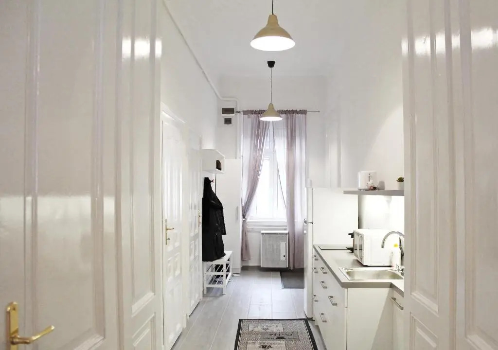 Luxury new apartment with gallery at Dob street nearby Gozsdu court