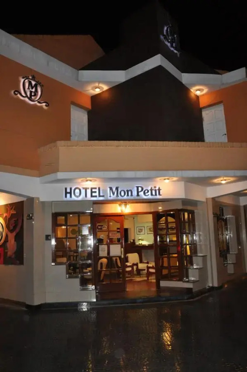 Petit Hotel Termas