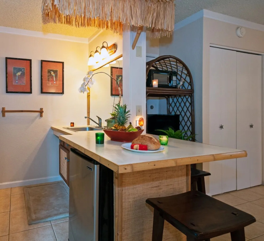 Sandpiper 121B - studio Br Condo