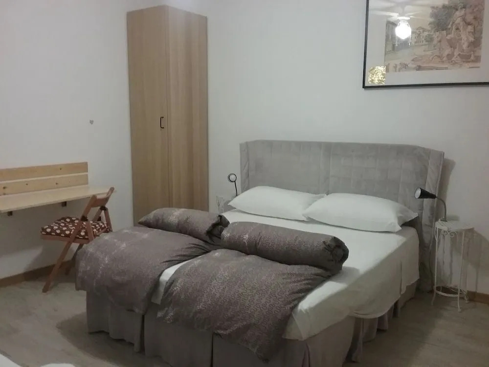 Bed  Breakfast 3B