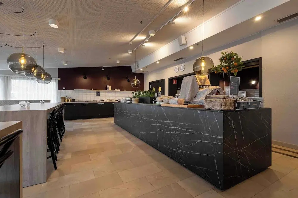 Injoy Premium Hotel Solna