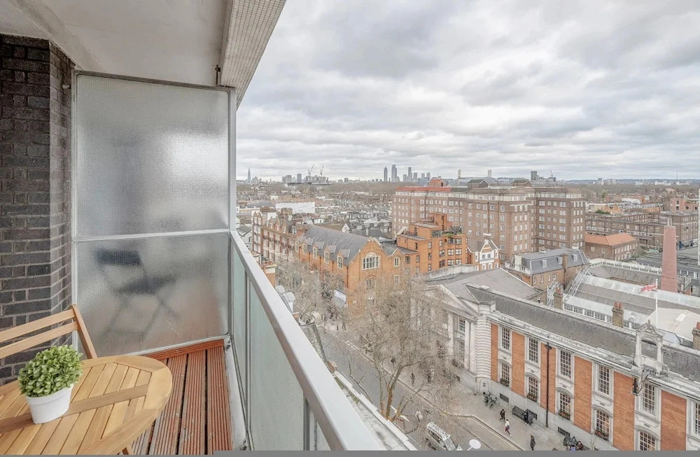 Stunning Flat in Chelsea Kings Road With Balcony