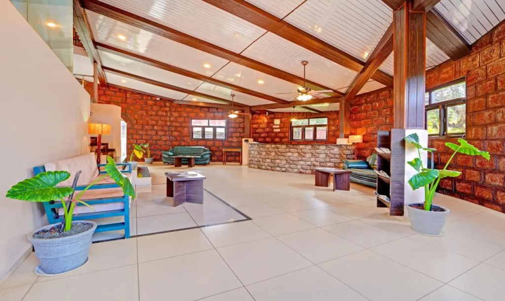 Treebo Vhyomaan Resort With Swimming Pool