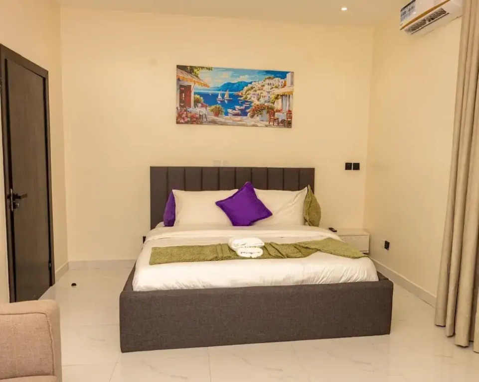 Luxury Apartments & Homes