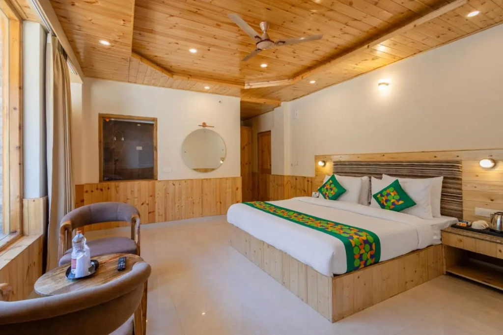 Treebo Premium Silverstone Resort With Mountain Valley View
