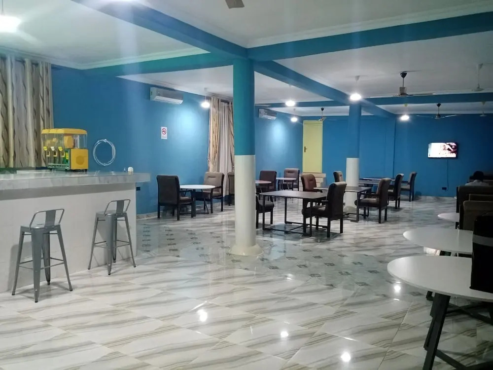 Anan-Thara Hotel