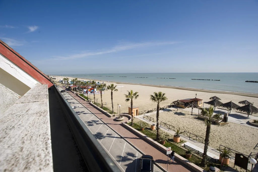 LIDO Rooms & Apartments