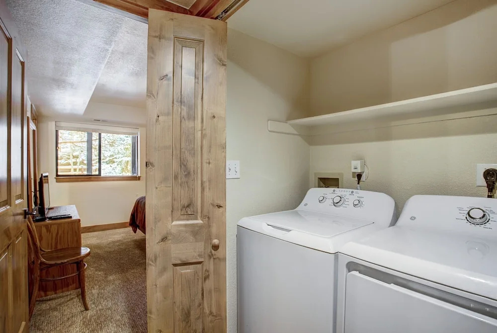 Village Point 308