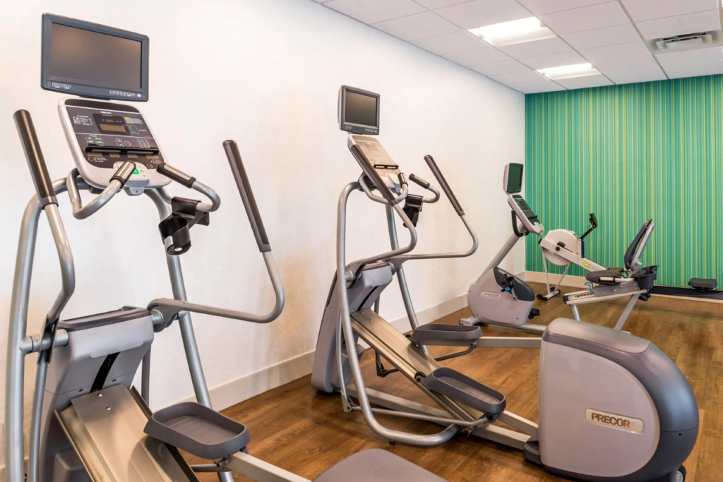 Holiday Inn Express & Suites Tampa North - Wesley Chapel by IHG