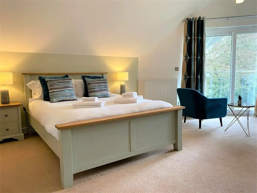 Trewhiddle Retreat V25 by Together Travel - Luxury 4-Bedroom Villa