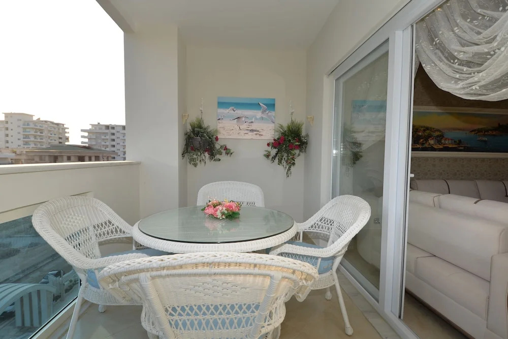 Yekta Towers 2 bedroom