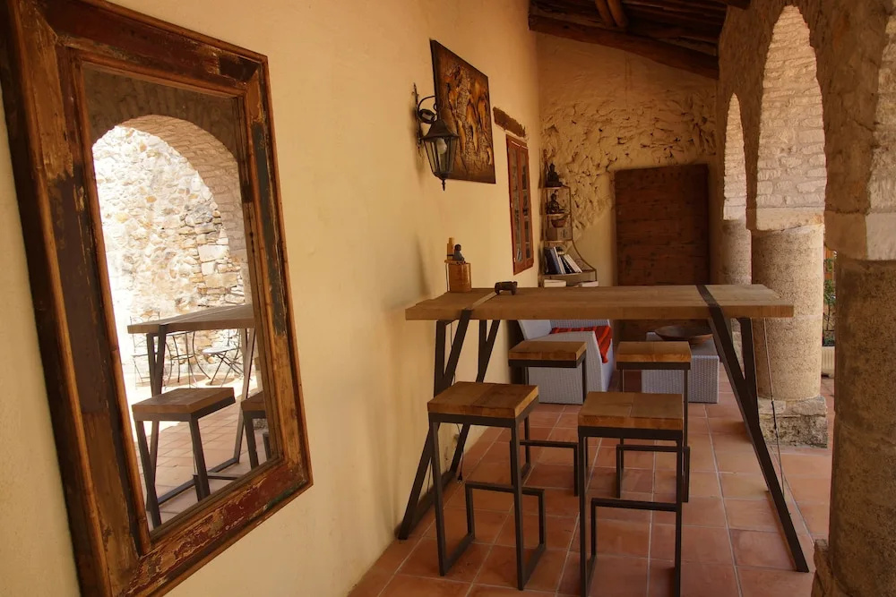 Chambres d´Hôtes Prieuré dOrniols