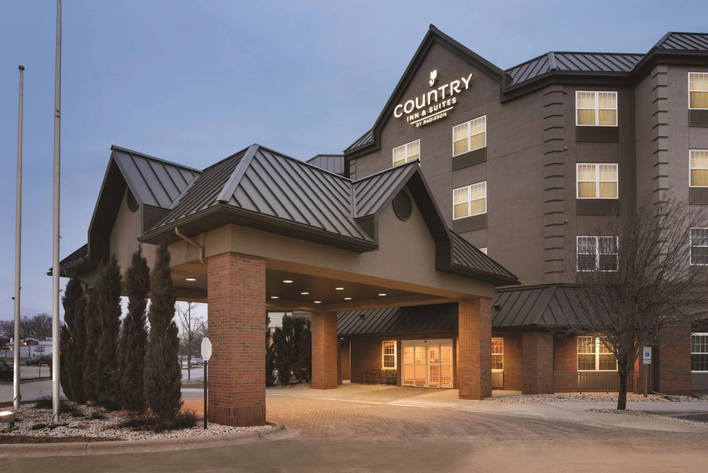 Country Inn & Suites by Radisson, Elk Grove Village-Itasca