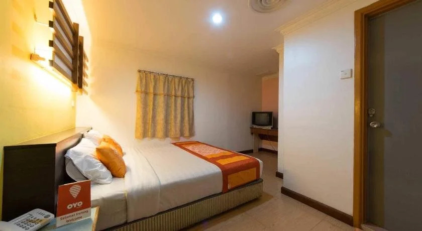 OYO 122 Hotel Chinatown 2