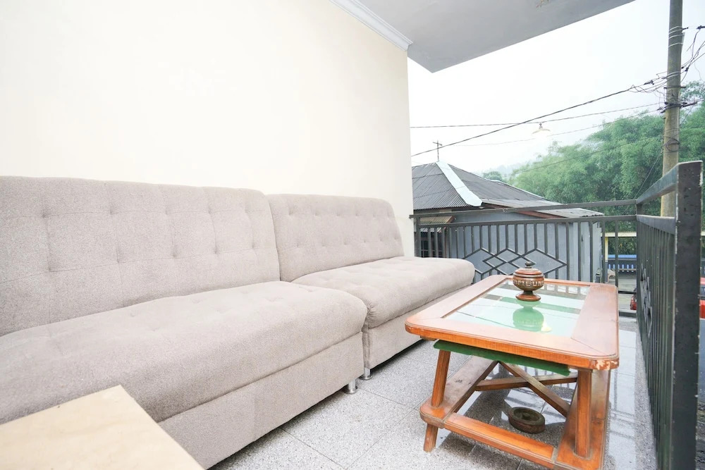 OYO 2327 Dome Hotel