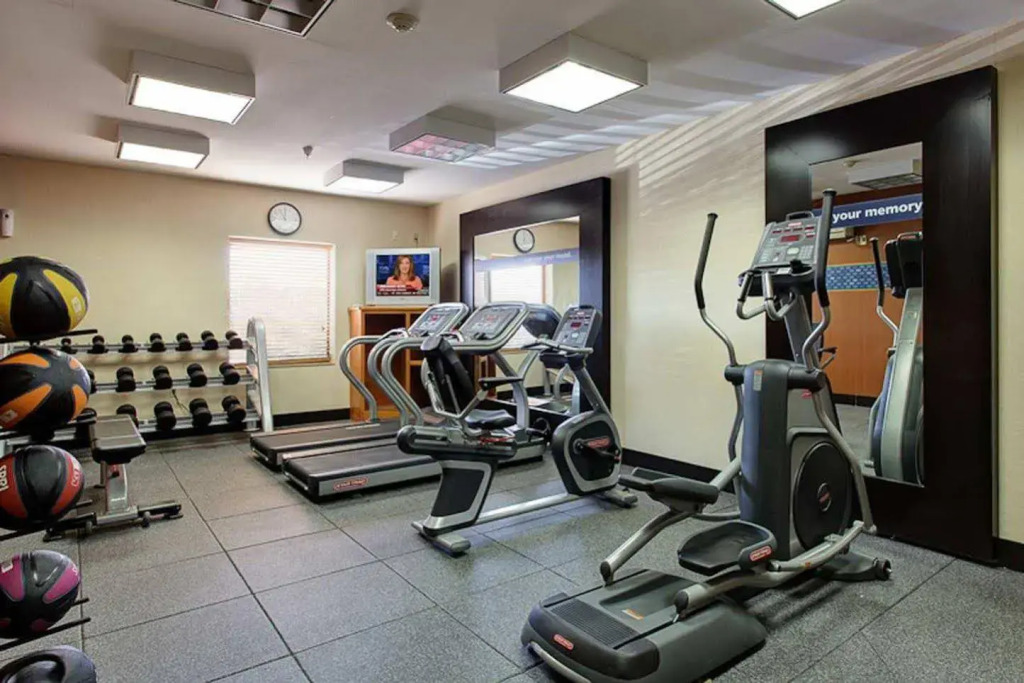 Hampton Inn & Suites Fremont