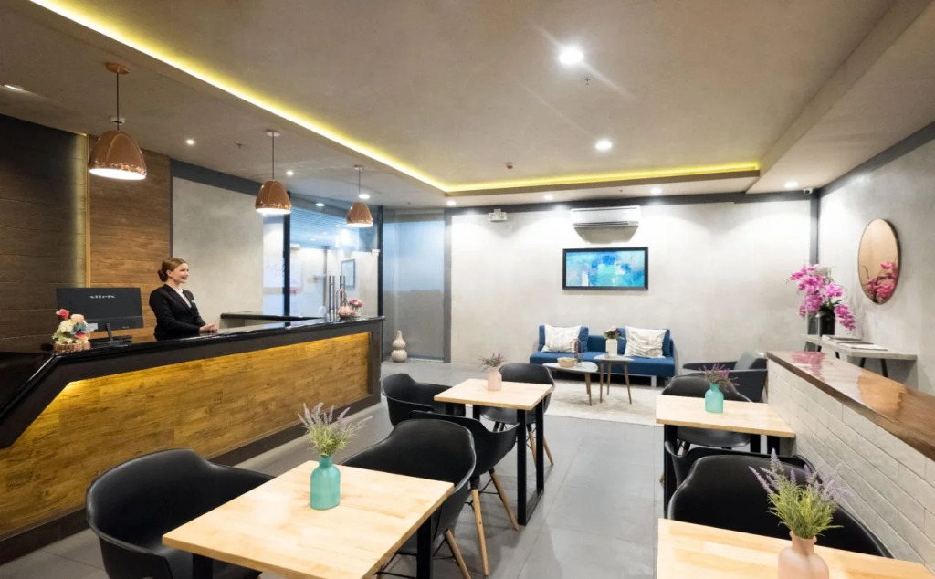 Axiaa Hotel