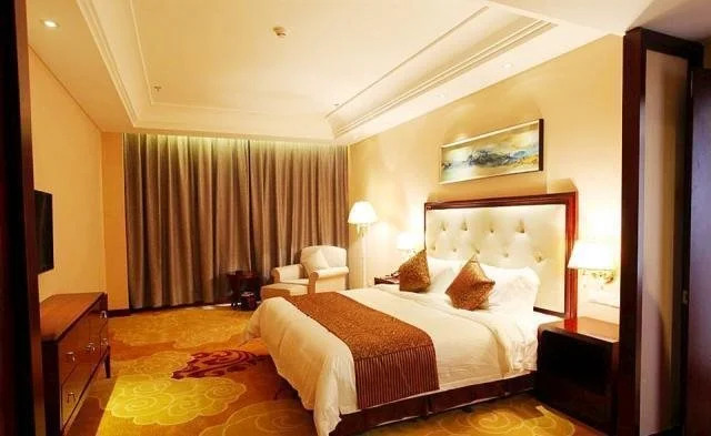 Suizhou Suixian Shennong International Hotel