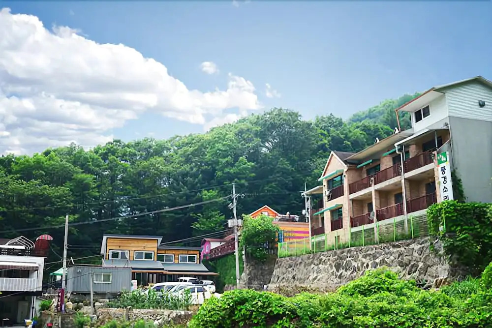Gapyeong Yongchu View Sound Pension