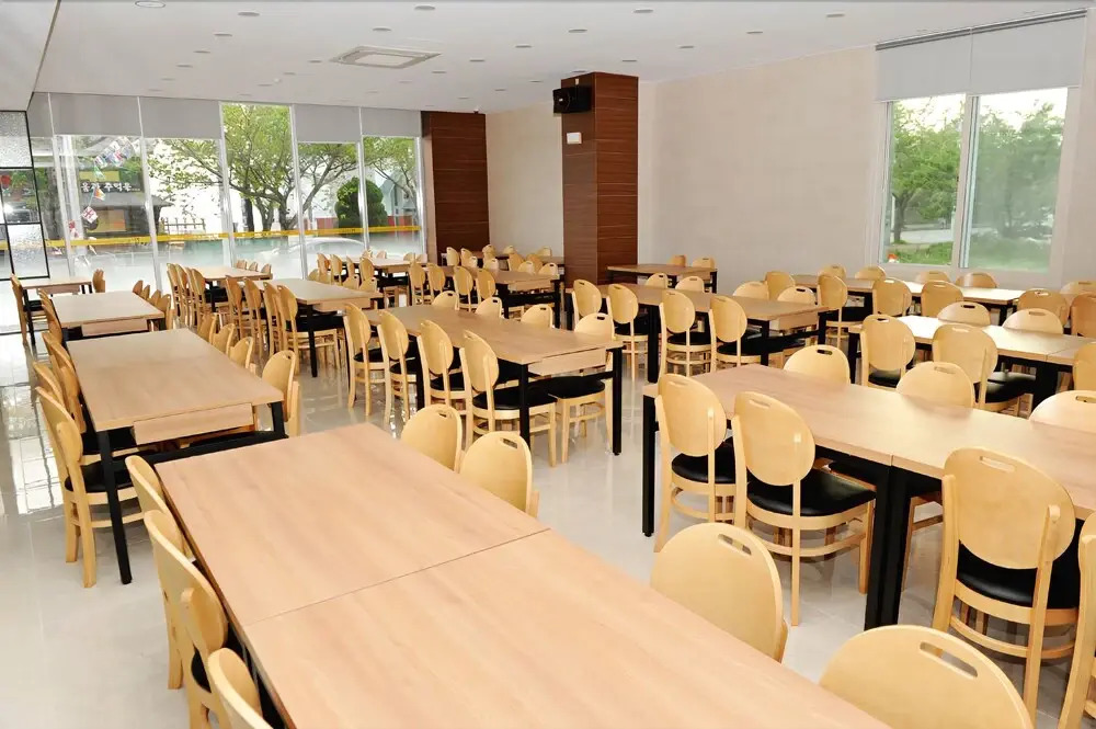 Noble Hotel