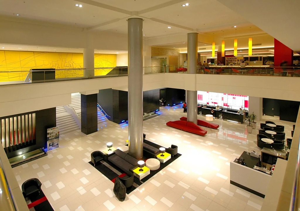 Hotel Apartments on 22 View Avenue, Surfers Paradise