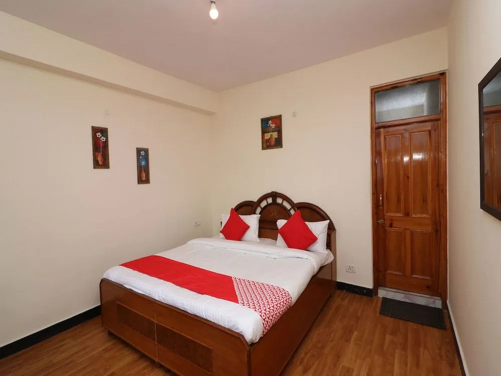 OYO 13317 Home Hill View 2BHK Mashobra