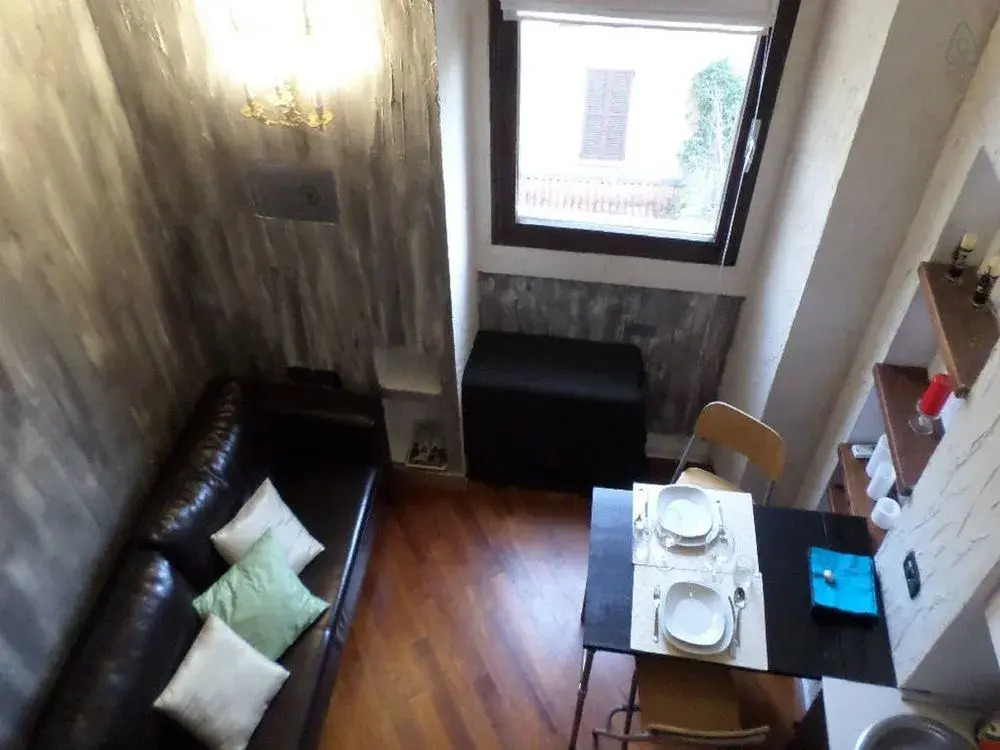 Brera Industrial Design Apt