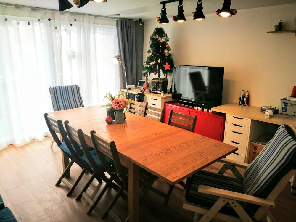 Hoong House - Hostel