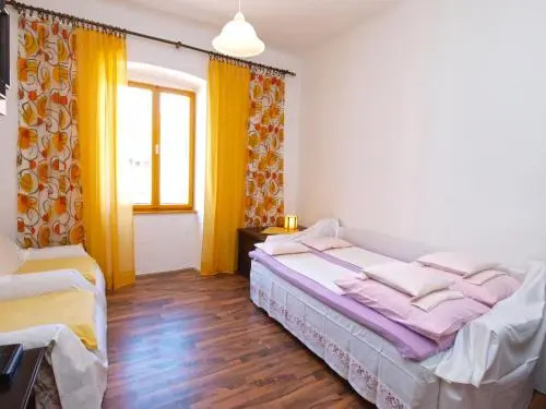 Apartment Rade 1027