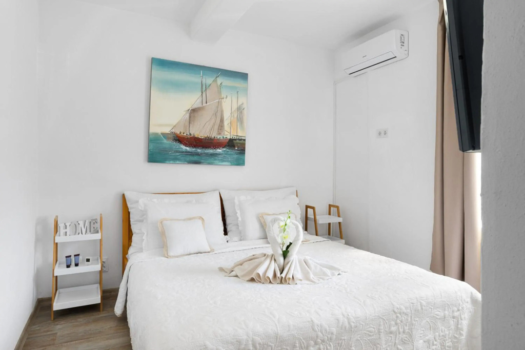 Irene Bed & Breakfast Tisno