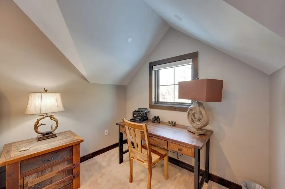 Walk to Loon Mtn Lift: Luxe Family Home w/ Hot Tub