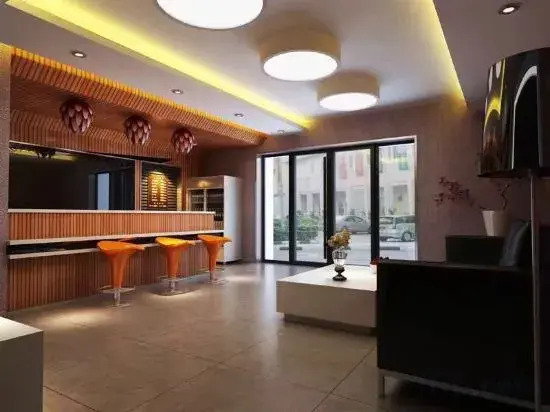 Tonghe One-meter Sunny Theme Hotel