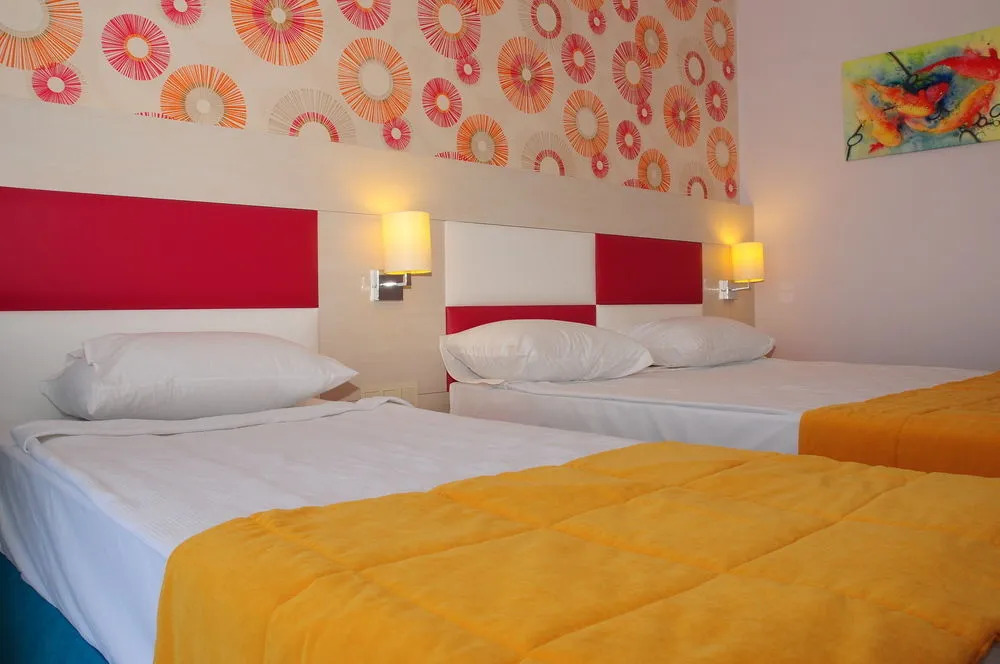 Side Win Hotel